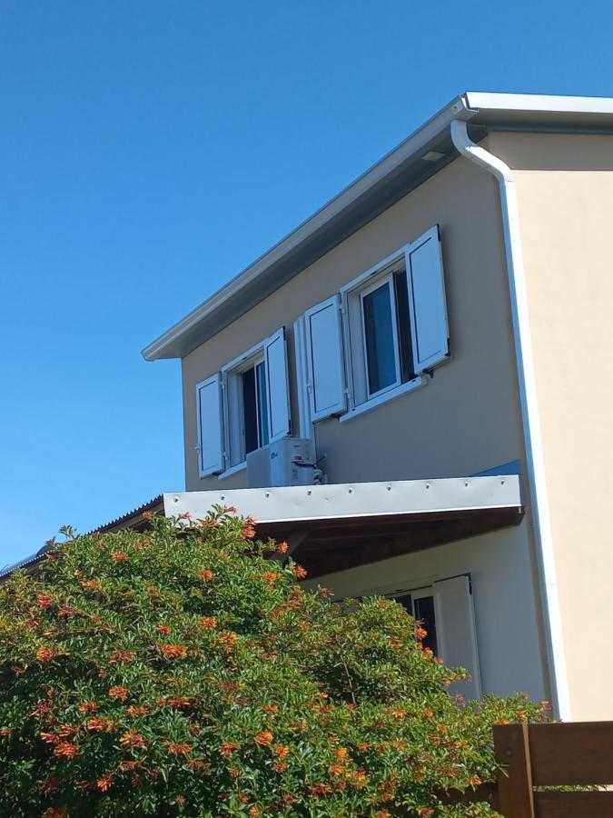 La case à coco Petite Île Exterior foto